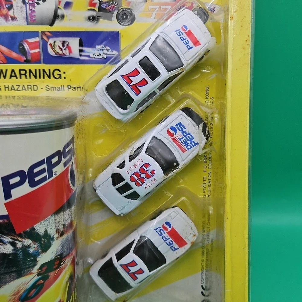 Special Edition Pepsi Can Shooter Die Cast Metal Golden‎ Wheel NOS